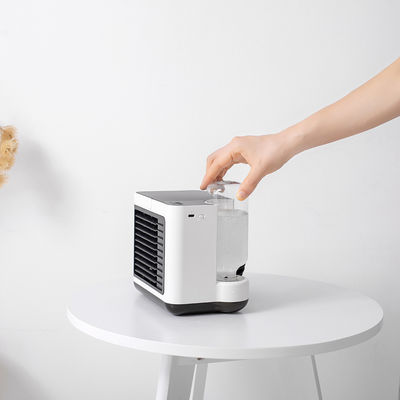 LED Işık Spreyleri ile Masa Soğutma Mist Fan Ofis Ev İçin 3 Rüzgar Hızı Modu