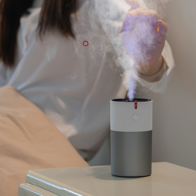 Ultrasonik 220ml Masaüstü USB Hava Nemlendirici Araba Sisi Su Spreyi