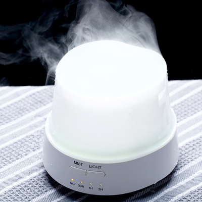 Küçük 150ml Uzaktan Kumandalı Aroma Difüzörü LED 15 M2 Ultrasonik Nemlendirici Difüzör